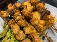 -蚝火爆·烧烤餐厅