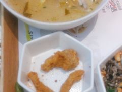 -渔语鱼酸菜鱼新川菜(来福士店)
