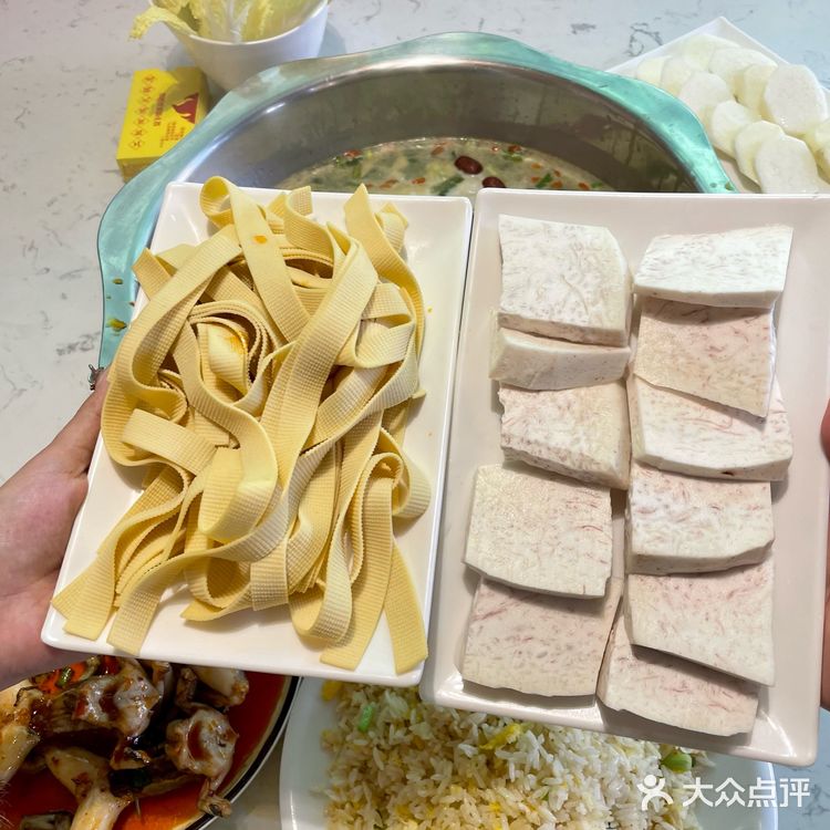 广州！这家18年老味道的田鸡真的嘎嘎香😋 