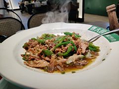 -费大厨辣椒炒肉(黄兴中心广场店)