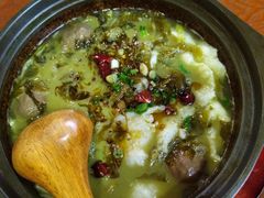 -周鱼小馆石锅酸菜鱼(活力汇店)