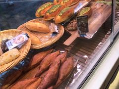 -巴黎贝甜(大宁国际商业广场店)