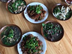 -周记翘脚牛肉