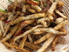 -江城燕子大排档(江汉路步行街店)