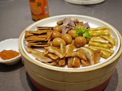 -香山湖家家宴(中山陵店)