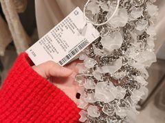 -URBAN REVIVO(七宝领展广场店)