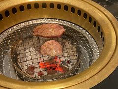 -山川小町·极番烧肉(新地假日广场店)