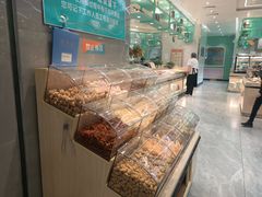 -绿岛港轩海鲜烤肉涮锅自助餐厅