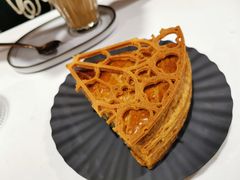 -潮一不贰·法式甜品·生日蛋糕·西式简餐(外滩店)