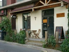 -Cafe Villa