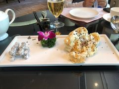 火龙果奇妙酱虾球-利顺德大饭店·水岸中餐厅(小白楼店)