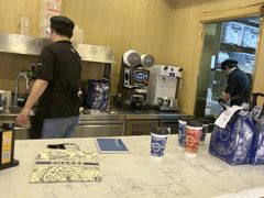 -霸王茶姬(南强街店)