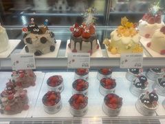 -花花卷卷·鲜食蛋糕(静安久光百货店)