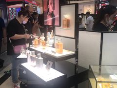 -新世界大丸百货