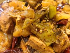 -牛一嘴·兰州牛肉面·大盘鸡(财富中心店)