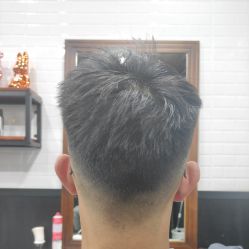 -MARTIN'S BARBER SHOP男士理发馆