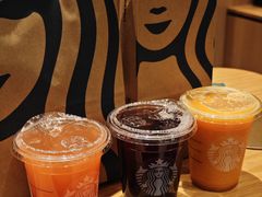 -星巴克(上海长宁来福士1F店)