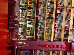 -饮湖威士忌鸡尾酒吧