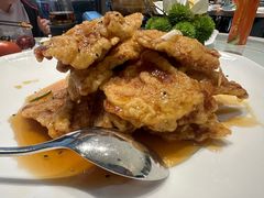 -鞍山大白鲨美食酒店