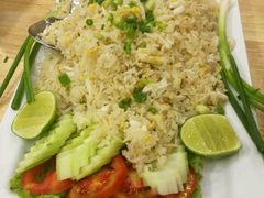 -J Daeng Seafood
