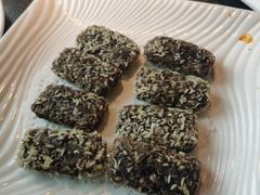 -小天鹅火锅·一线江景洪鼎旗舰店(洪崖洞店)