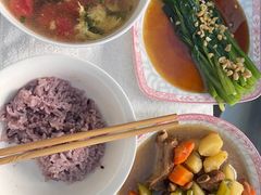 -爱月宝月嫂育儿嫂(太原店)