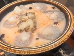 -老牌坊云南鱼豆花火锅(爱建店)