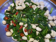 -休记光头香辣蟹干锅(绵竹店)