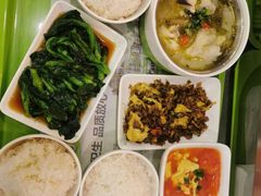 -老乡鸡(武汉江腾广场店)