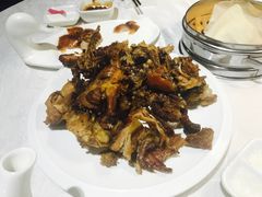 -湖庭壹品鸭王·传统北京烤鸭·别墅私房菜·庭院宵夜(江宁店)