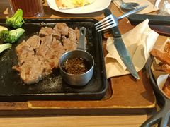 -必胜客(广渠路店)