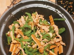 -川堂风·跷脚牛肉·乐山爆炒(宝山日月光店)