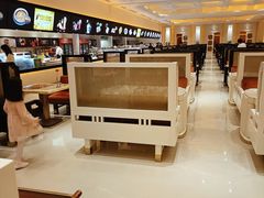 -白金汉爵大酒店-24小时餐厅