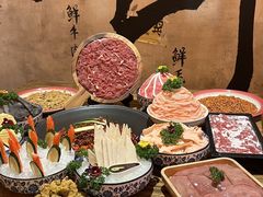 -旧街市鲜货老火锅(大光路店)