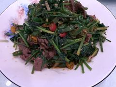 小炒黄牛肉-大瓦罐湘土菜(海淀南路店)