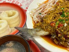 -堂瓦里·33年传统赣菜(第一街区店)