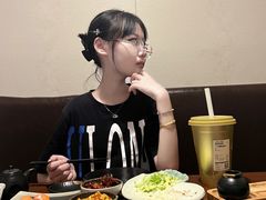 -二午一食创意日式料理(温泉步行一街店)