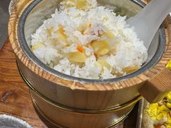 -滇香肴·云南菜蒸汽石锅鱼(云南北路店)