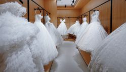 -乐派诗婚纱摄影