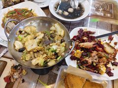 -鑫鸿达·海鲜闽菜热炒小馆(中山路店)