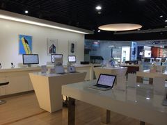 -颐高数码广场(邯郸路店)