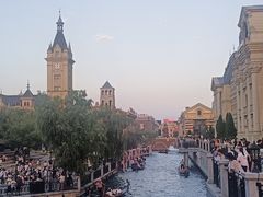 -东港音乐喷泉广场