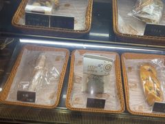-塞纳河法国餐厅(唐延路店)