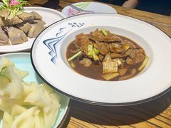 -湖畔鲁菜·二十年老字号餐厅(大明湖店)