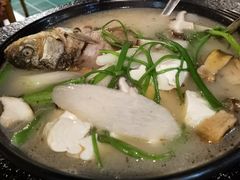 鲫鱼豆腐汤-海韵人家.海景花园经典云南菜(双廊店)