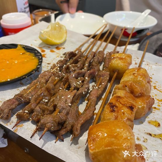 聚友湿辣牛肉·地道顺德烧烤(大良店)