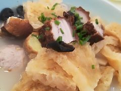 -侬佳蒸菜馆(听潮店)