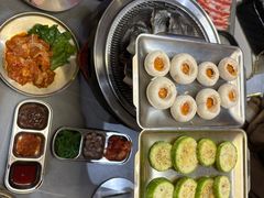 -围炉肉舍•炭烤活鳗•丹东海鲜烤肉(步行街店)