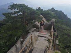 -罗田薄刀峰风景区