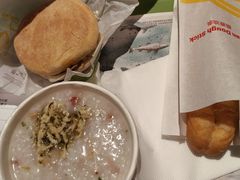 -麦当劳(徐汇漕溪北路百脑汇店)